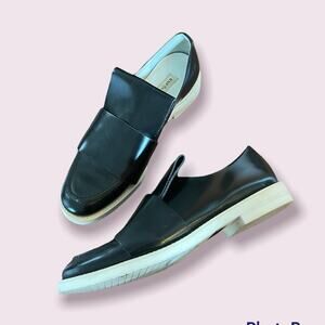 Enföld $350 Black and White Sneaker/ Loafer 37 7 JAPAN Limited